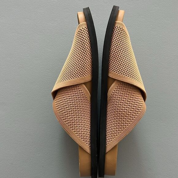 Everlane The ReKnit Form Crossover Sandal in Caramel  Size 6 - Picture 5 of 13